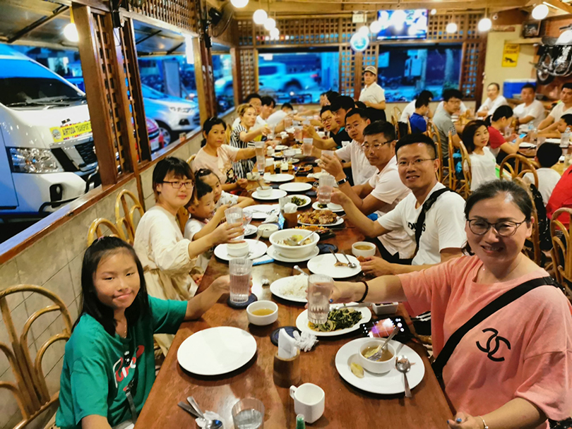 團(tuán)隊聚餐